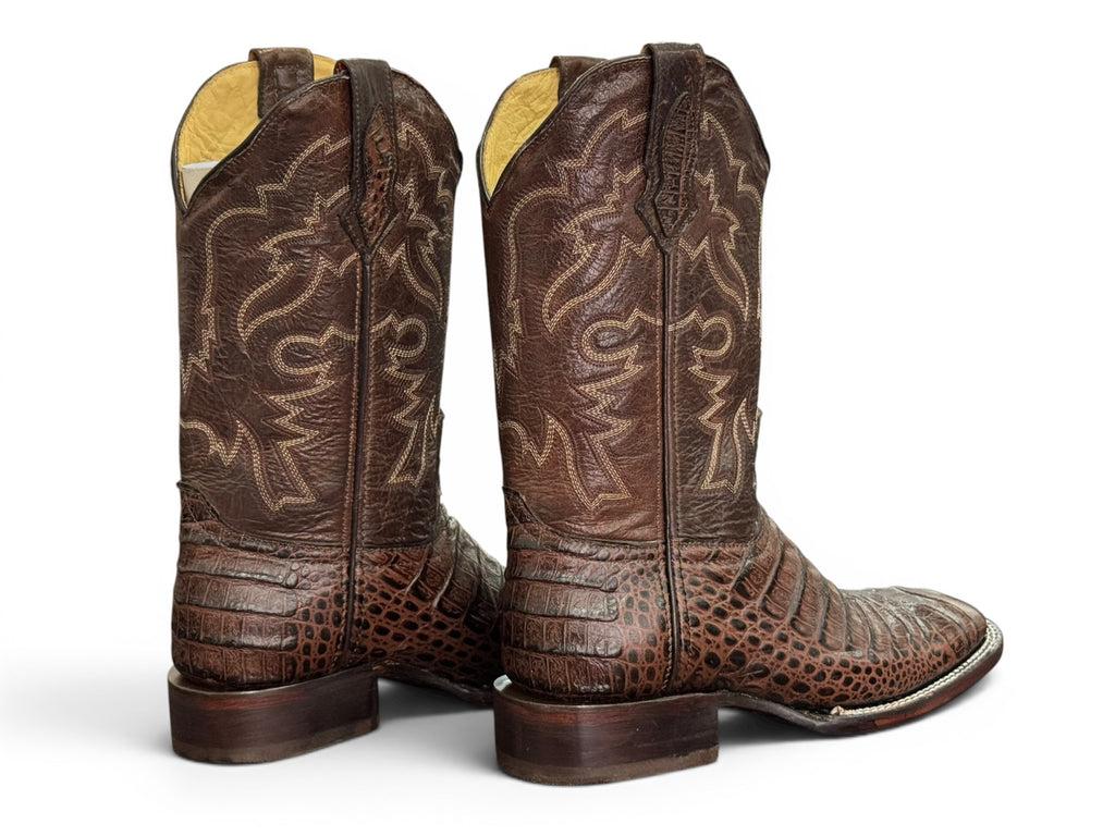 BOTA LR BOOTS GRABADA CAIMÁN CAFÉ CABALLERO