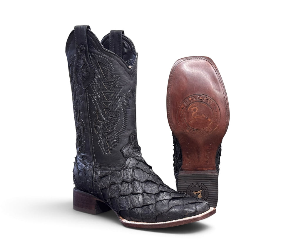 BOTA HACHI PESCADO NEGRO CABALLERO