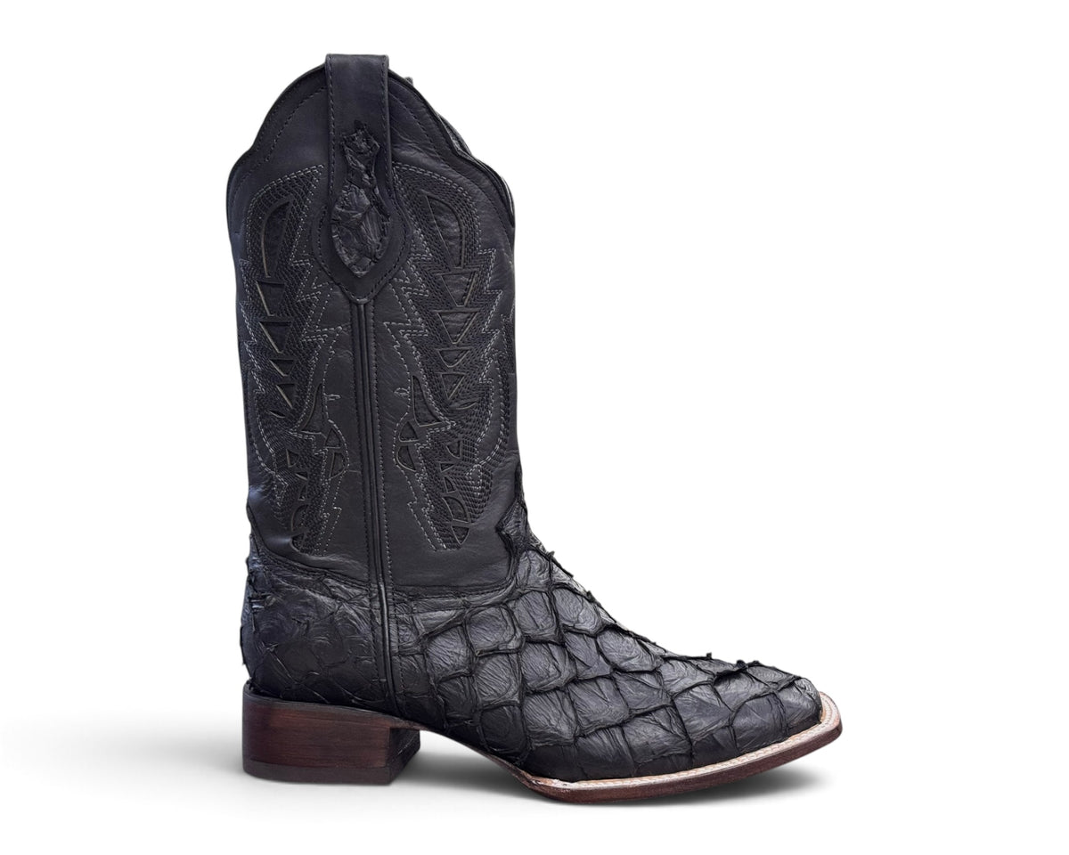 BOTA HACHI PESCADO NEGRO CABALLERO