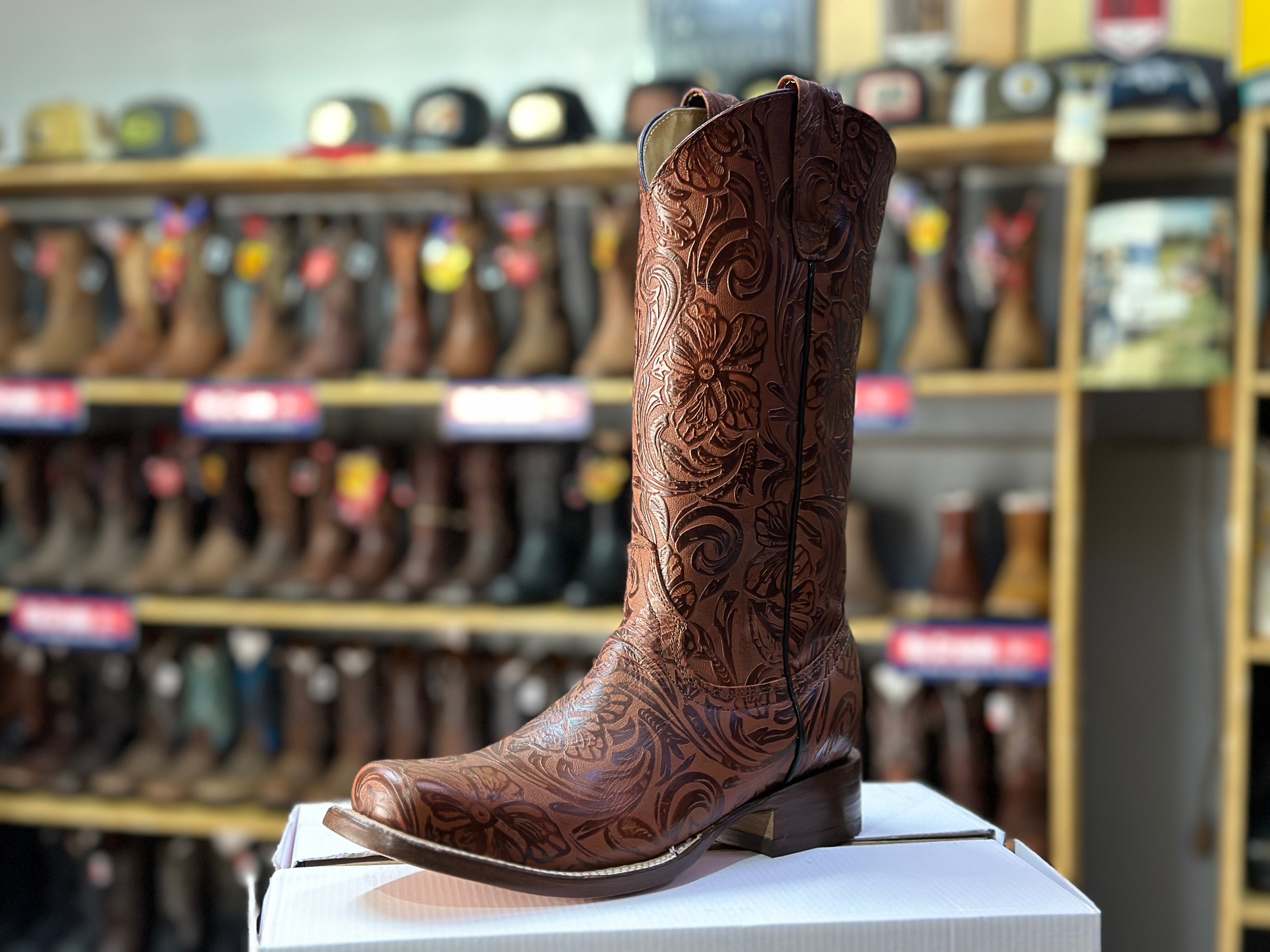 Lr Boots cincelada completa para dama shedron